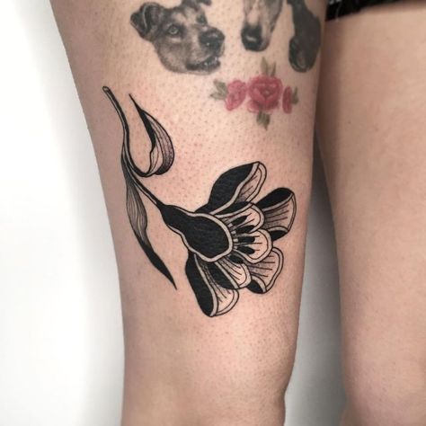 Black Work Flower Tattoo, Aesthetic Tattoo Ideas, 42 Tattoo, 15 Aesthetic, Botanical Tattoo, Aesthetic Tattoo, Piercing Tattoo, Pretty Tattoos, Body Tattoos