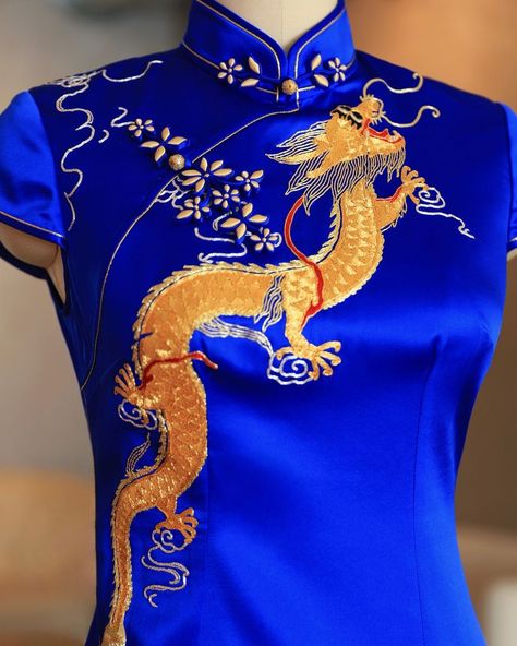 Madam Shanghai on Instagram: “Our fun electric blue silk Qipao 💙- perfect for the upcoming year! In 2024, it is the Year of the Dragon in the Chinese zodiac; people…” Dragon Qipao, Wedding Vision, Year Of The Dragon, Chinese Zodiac, Blue Silk, The Dragon, Monster High, Shanghai, Electric Blue