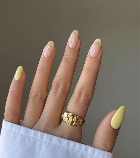 Summer Yellow Nails, Yellow Nail Art, Fun Summer Nails, Yellow Nails Design, Yellow Nail, Nails Yellow, French Tip Nail Designs, Summery Nails, Cute Summer Nails