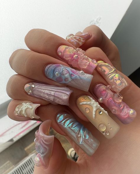 NAILMAMKA | 🐚 | Instagram Lexi Nails, Junk Nails, Punk Nails, Nails Now, Pretty Gel Nails, Really Cute Nails, Crazy Nails, August 9, Minimalist Nails