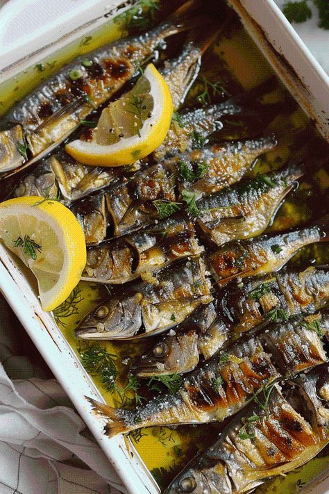 A delicious and healthy Greek-inspired recipe for baked sardines with fresh herbs and zesty lemon. Portuguese Sardines Recipes, Fresh Sardine Recipes, Fresh Sardines Recipes, Canned Sardines Recipes Ideas, Recipe With Sardines, Baked Sardines, Sardines Recipes, Fresh Sardines, Lemon Delight