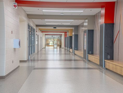 High School Corridor Design, High School Cafeteria Design, University Corridor Design, School Ceiling Design, School Corridor Design, High School Corridor, College Hallway, High School Interior, Binus University