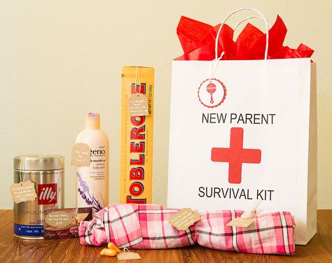 This past weekend we celebrated my sister-in-law's second baby shower. To surprise her and her husband with a little something for themselves, I put together this "New Parent Survival Kit". I thoug... Parent Survival Kit, Chocolate Pizza, Pizza Gifts, Sleepless Night, Midnight Snack, Cadeau Baby Shower, Cadeau Diy, Second Baby, Gifts For New Parents