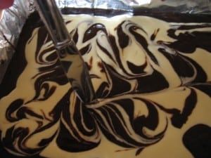 Easy Cream Cheese Brownies, Brownies From A Box, Making Cream Cheese, Cream Cheese Swirl Brownies, Making Cream, Easy Brownies, Cake Mix Brownies, Cream Cheese Swirl, Cheese Brownies