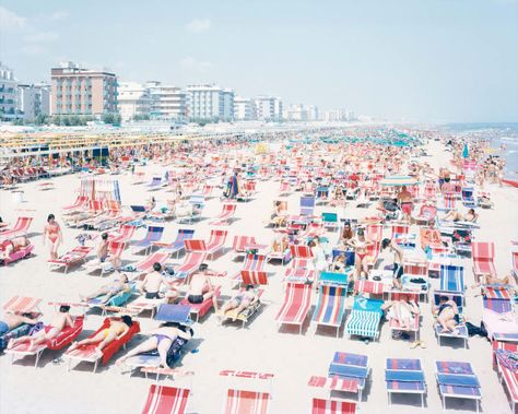 Italian Cities Massimo Vitali, Visual Reference, Going Places, Photography Landscape, Travel Time, What Do You See, Incredible Places, Beach Babe, Travel Lifestyle