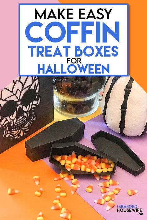 Create fun coffin shaped treat boxes for Halloween using your Cricut or print off the PDF version! FREE SVG Cut File and full tutorial on my blog! #halloween #coffin #skeleton #cricuthalloween #cricutprojects #easycricutpartyideas #cricutbeginnerproject #cricutboxproject #easyhalloweenproject #halloweenpartyfavors Coffin Treat Boxes, Coffin Treats, Treat Box Template, Halloween Beard, Halloween Treat Boxes, Coffin Box, Halloween Coffin, Cricut Halloween, Halloween Party Diy