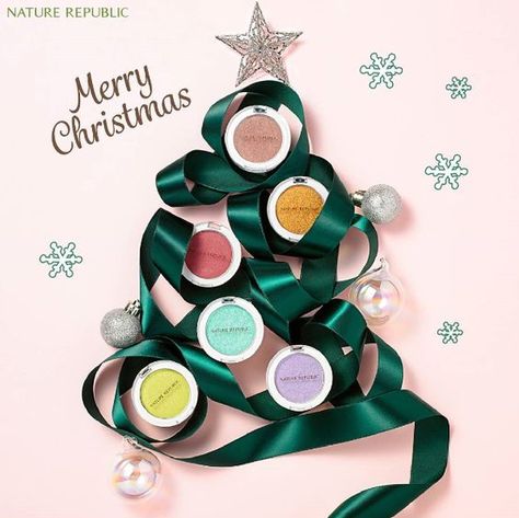 - Christmas Makeup Product Photography, Christmas Product Background, Christmas Tree Product Photography, Product Photography Christmas Styling, Product Photography Holiday, Christmas Product Shoot Ideas, Christmas Products Photography, Christmas Beauty Products, Christmas Campaign Advertising