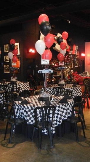 Fast And Furious Centerpieces, Fast And Furious Decorations, Mechanic Birthday Party Ideas, Race Car Centerpiece Ideas, Mechanics Birthday Party, Fast And Furious Birthday, Grease Themed Parties, Mechanics Birthday, Car Centerpieces