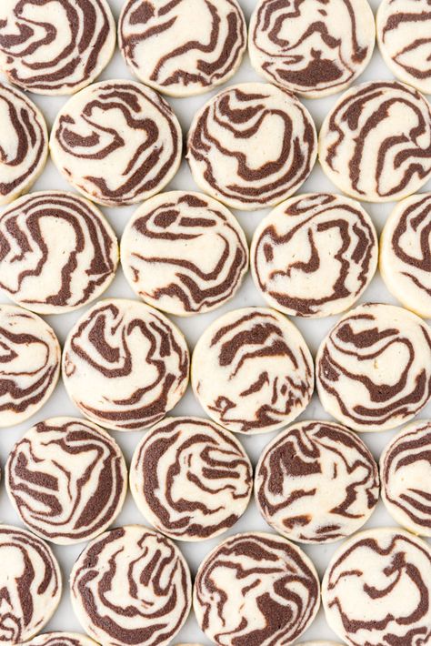 Whimsical Baking, Cookie Box Ideas, Icebox Cookie Recipe, Marble Cookies, Ice Box Cookies, Roll Out Cookies, Marbled Chocolate, Tahini Cookies, Icebox Cookies