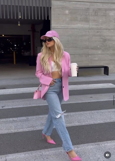 Outfits Con Jeans, Outfits Dress, Model Look, Street Style Chic, Pink Outfits, Girly Fashion, Lookbook Outfits, Winter Fashion Outfits, Barbie Clothes