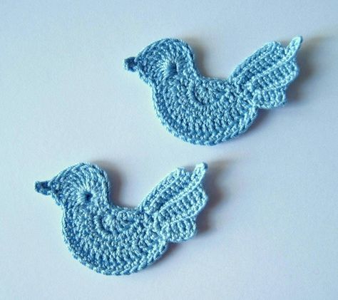 Crochet Bird Applique, Crochet Starfish, Light Blue Crochet, Crochet Bird, Crochet Embellishments, Bird Applique, Crochet Idea, Crochet Birds, Blue Crochet