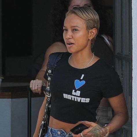 @karruechesource on Instagram Karrueche Tran Hair, Karrueche Tran Short Hair, Karrueche Tran, Hair Haircuts, September 23, Short Hair Haircuts, Hair Short, School College, Short Hairstyles