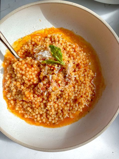 Tomato Pastina - Food My Muse Tomato Pastina, Pastina Recipes, Everyone In My Family, Small Bites Appetizers, Veggie Stock, Warm Food, One Pan, Daily Meals, Pretty Food