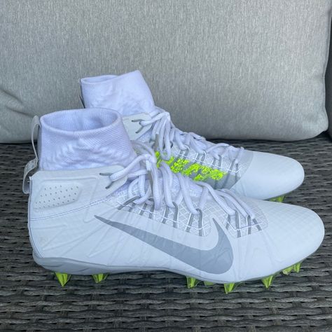 Nike Alpha Huarache 8 Elite LAX White Grey Lacrosse Cleats Men’s size 13 Lacrosse Cleats Women, Sasha Obama Style, Nike Football Shoes, Soccer Things, Soccer Ideas, Lacrosse Cleats, Sasha Obama, Sports Fit, Bff Birthday Gift