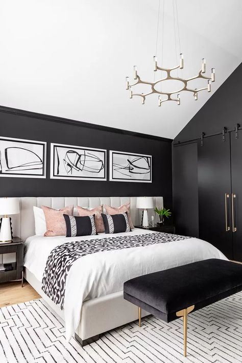 21 Beautiful Black and White Bedroom Ideas Parisian Bedroom, Black And White Bedroom, All White Bedroom, Black Bedroom Decor, Boho Style Bedroom, Black Bedroom, Main Bedroom, White Bedroom, Black Walls