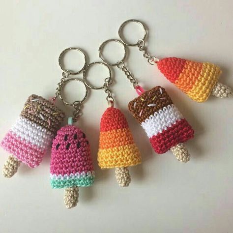 Keychain Designs, Crochet Garland, Pola Amigurumi, Crochet Keychain Pattern, Stylish Crochet, Crochet Wedding, Ice Lolly, Kawaii Crochet, Crochet Food