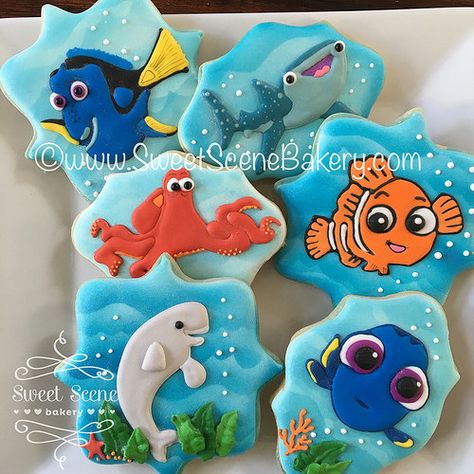 Finding Dory Cookies Decorated, Finding Dory Cookies, Finding Nemo Cookies, Nemo Cookies, Finding Dory Cake, Dory Cake, Finding Dory Birthday Party, Dory Birthday Party, Finding Nemo Party