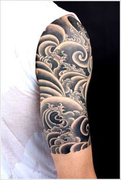 25+ Japanese Water Tattoo Designs for finish on right arm need the wave style over the blue Japanese Water Tattoo, Cloud Tattoo Sleeve, Japanese Wave Tattoos, Men Flower Tattoo, Tattoo Sleeve Filler, Left Arm Tattoos, Hipster Tattoo, Cool Half Sleeve Tattoos, Tattoo Shading