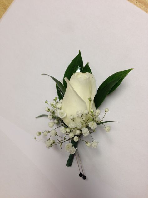 White Rose Italian Ruscus Boutonniere, Single White Rose Boutonniere, Rose Boutineer Ideas, Simple Rose Boutonniere, Simple Boutineer Ideas, Single Rose Boutonniere, White Bouteniere, Small White Rose Bridesmaid Bouquet, Small Boutineer