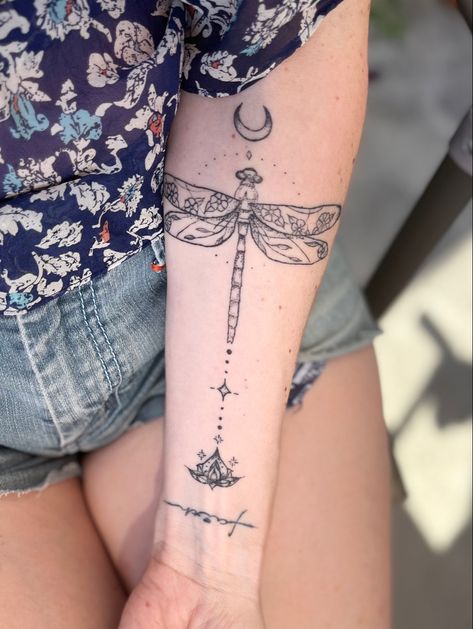 Dragonfly Lotus, Small Symbol Tattoos, Henna Ink, Lotus Moon, Left Arm Tattoos, Moon Phases Tattoo, Dragonfly Tattoo Design, Matching Sister Tattoos, Writing Tattoos