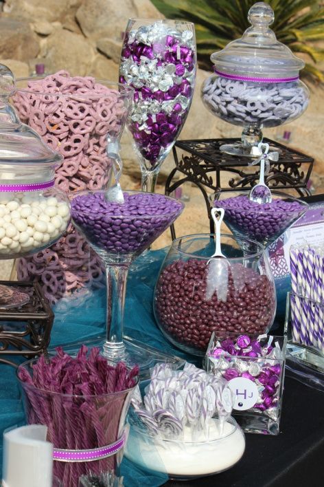 purple candy Wedding Candy Bar, Candy Buffet Wedding, Candy Buffet Tables, Candy Bar Wedding, Candy Display, Candy Station, Purple Candy, Candy Table, Candy Desserts