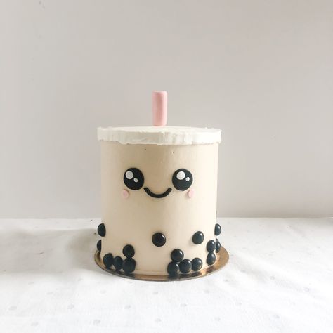 Bobba Tea Cake, Boba Cake Pops, Boba Tea Cake Ideas, Boba Tea Cupcakes, Boba Cupcake, Boba Cake Birthday, Boba Birthday Cake, Boba Birthday Party, Bubble Tea Cake