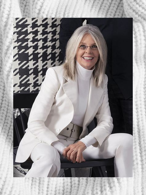 Diane Keaton Style Outfits, Diane Keaton Hairstyles, Dianne Keaton, Bold Lighting, Mom Haircut, Hair And Glasses, Beautiful Gray Hair, Diane Keaton, Long Gray Hair