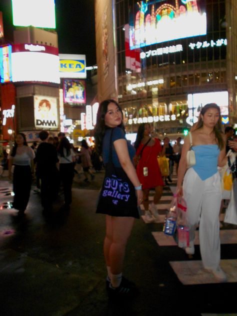 tokyo, japan Shibuya Crossing Pose, Tokyo Photo Ideas, Tokyo Fits, Shibuya Style, Trip Fits, Tokyo Photos, Shibuya Crossing, Japan Outfit, Japan Trip