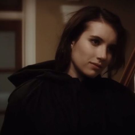 Emma Roberts Scream, Jill Roberts, Scream 4, Scream 1, Scream Franchise, Scream 6, Slasher Movies, Scream Movie, Emma Roberts