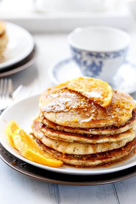 Orange Poppy Seed Pancakes Poppyseed Pancakes, Poppy Seed Pancakes, Orange Pancakes, Flavored Pancakes, Pancake Cafe, Crepes And Waffles, Breakfast Bread Recipes, Wakey Wakey, Cafe Delites