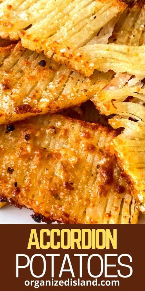 Accordion Potatoes, Accordion Potato, Parmesan Potato Recipe, Chorizo And Potato, Potato Appetizers, Crunchy Potatoes, Recipes Vegetables, Sides Dishes, Cooking Tricks