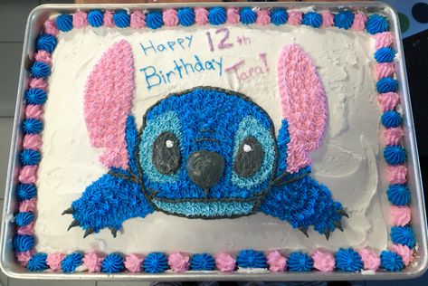 Lilo Cake Designs, Diy Stitch Birthday Cake, Stitch Sheet Cake Ideas, Lilo And Stitch Sheet Cake, Diy Stitch Cake, Stitch Sheet Cake, Stitch Cupcake Cake, Stitch Cake Ideas, Stitch Cakes