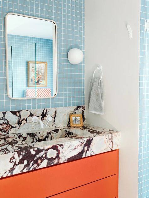 Terrazzo Countertop, Blue Subway Tile, Mid Century Modern Bathroom, White Terrazzo, Tile Covers, Bad Inspiration, Blue Tile, Floor Layout, Bathroom Inspo