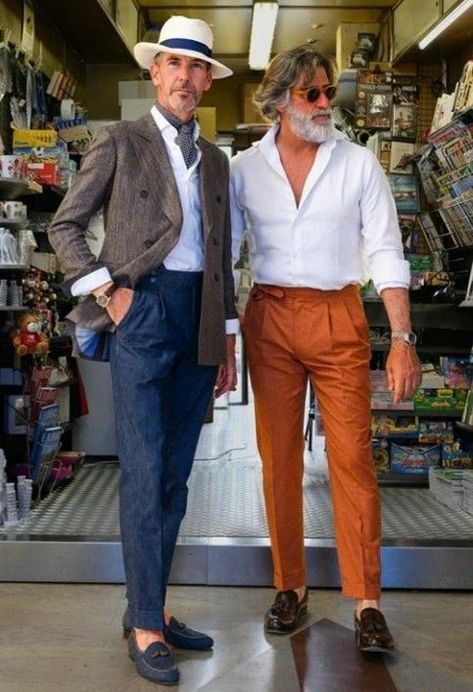 Havana Night Men Outfit, Mens France Outfits, Gentleman Style Outfits, Italian Mens Fashion, Mens Fashion Smart, Italy Outfits, Mens Casual Dress Outfits, Italian Men, Suit Style