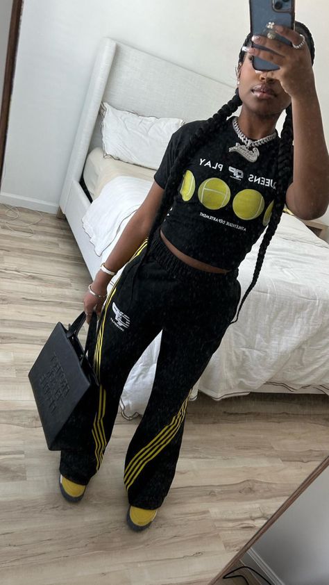 Fly All Black Outfit, Outfits Black Women, Fasion Outfits, Effortlessly Chic Outfits, Fly Girl, Cute Comfy Outfits, Streetwear Fashion Women, Cute Swag Outfits, Simple Trendy Outfits