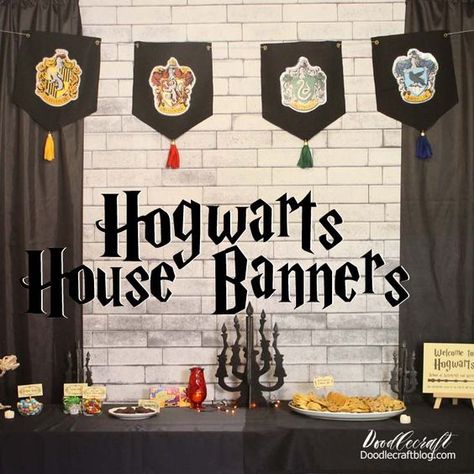 Hogwarts House Banner DIY!  Harry Potter Week!  You will need the perfect banner for the backdrop of your party!  These would also be cool as decor in a bedroom! Harry Potter Tea Party, Harry Potter Halloween Decorations, Harry Potter Tea, Harry Potter Banner, Harry Potter Party Decorations, Harry Potter Theme Birthday, Harry Potter Halloween Party, Cumpleaños Harry Potter, Diy Harry Potter