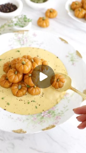 Fall Potatoes, Garlic Milk, Pasta Gnocchi, Pumpkin Gnocchi, Dinner Ingredients, Gnocchi Recipe, Pumpkin Sauce, Fall Dinner Recipes, Gnocchi Recipes