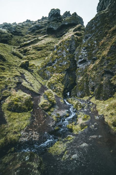 Gray Clouds, Iceland Photos, Rocky Hill, Grey Clouds, Dream Travel Destinations, Hot Springs, Travel Dreams, Iceland, Cuba