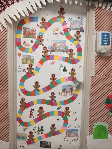 Winter Candy Land Door Decorations, Christmas Kindergarten Decorations Classroom Door, Candyland Door Decorations Christmas, Gingerbread House Door Decorations For School Bulletin Boards, Student Decorated Christmas Door, Candyland Christmas Classroom Door, Cute Door Decorations For Christmas, Christmas Door Candyland, Candyland Theme Door Decorations