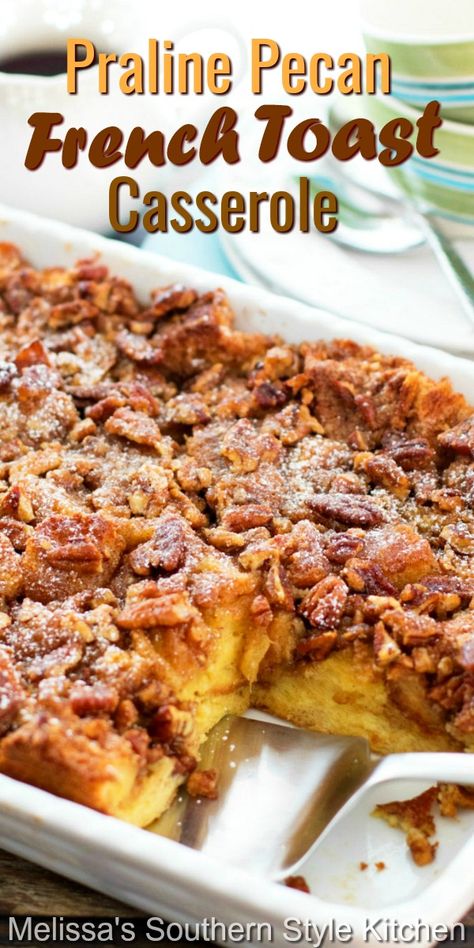 Pecan French Toast Casserole, Pecan French Toast, Thanksgiving Brunch, French Toast Casserole Overnight, French Toast Casserole Recipes, Overnight French Toast, Sandwich Bar, Toast Casserole, Breakfast Party