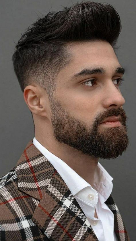 Mens Hairstyles With Beard Medium, Medium Beard Styles For Men, Modern Beard Styles, Medium Beard Styles, New Beard Style, Stylish Beards, Beard Trend, Beard Fashion, Beard Shaping