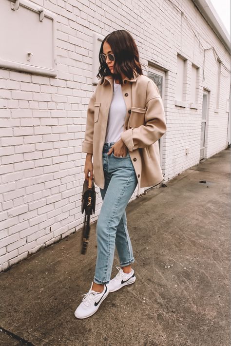 Beige Shirt Outfit Winter, T Shirt Jacket Outfit, Cafe Jacket Outfit, Jeans Neutral Outfit, How To Style Beige Jacket, Cream Plaid Shirt Outfit, Tan Shirt Jacket Outfit, Beige Shirt Jacket Outfit, Cream And Tan Outfit