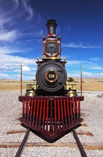 Golden Spike National Historic Site - Brigham City, Utah - Historic site Trackless Train, Train Aesthetic, Steam Trains Photography, Golden Spike, Old Steam Train, Steam Engine Trains, Scenic Railroads, Railroad Photography, Train Art