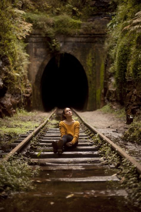 Railway Photoshoot Ideas, Senior Pictures Railroad Tracks, Railroad Senior Pictures, Railway Photoshoot, Train Track Poses, Sydney Lifestyle, Railroad Photoshoot, Train Tracks Photography, The Slums