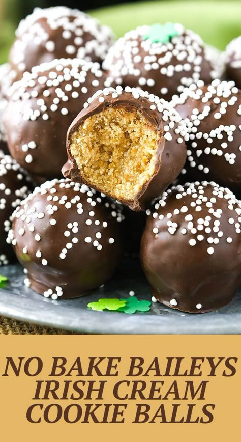 Baileys Cream, Baileys Dessert, Baileys Irish Cream Recipes, Brownie Vegan, Irish Cream Recipe, Baileys Recipes, Cookie Balls, Dessert Truffles, Alcoholic Desserts