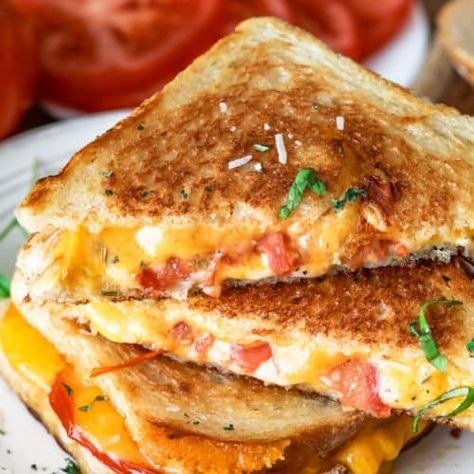 Mayonnaise Grilled Cheese, Grill Cheese Roll Ups, Grilled Cheese Rolls, Cheese With Tomato, Grilled Mac And Cheese, Soft Sourdough Bread, Lunches Sandwiches, Tomato Sandwiches, Grilled Cheese With Tomato