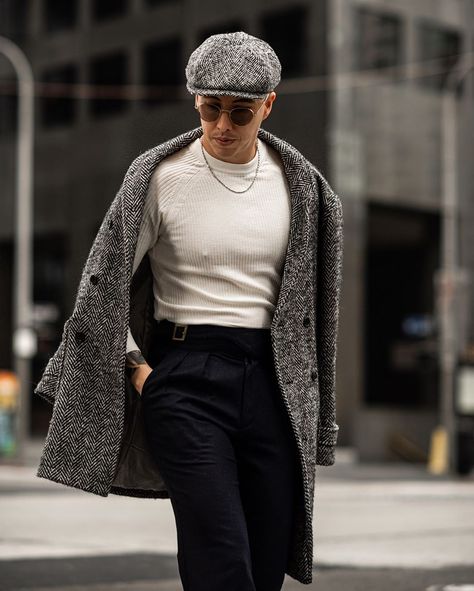 Peaky Blinders Fashion, Blake Scott, Chilly Morning, Men Stylish Dress, Cool Outfits For Men, Japanese Men, Fashion Gallery, Peaky Blinders, Own Website