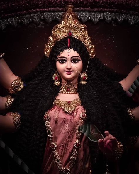 Navratri Mata, Maa Kali Photo, Brown Eyes Aesthetic, Butterfly Gif, Devi Maa, Maa Image, Ma Durga, Durga Ji, Durga Picture