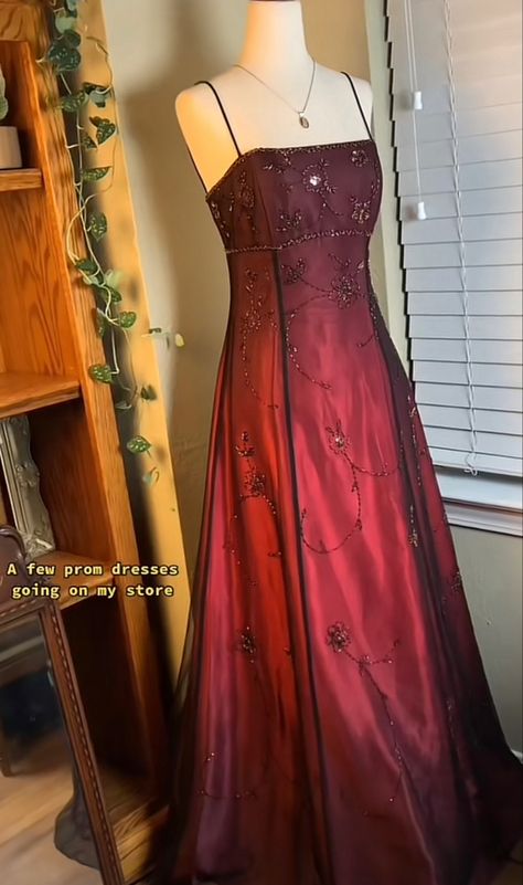 Formal 90s Dress, Grunge Ball Dress, 90s Slip Dress Prom, Vintage Grunge Prom Dress, 90s Burgundy Prom Dress, Prom Dress Inspiration Aesthetic, Prom Dresses Thrifted, 90s Maroon Dress, Prom Dresses Flowers Lace