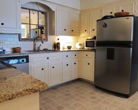 Sink with no window - mirror? If open the cabinets and install plate racks in the ones above the dishwasher ... Mirror Above Kitchen Sink, No Window Kitchen, Sink No Window, Kitchen Sink With No Window, Sink With No Window, Kitchens Without Windows, Kitchen Sink Remodel, Over Kitchen Sink, Above Kitchen Sink